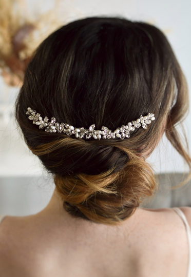 Dazzling Makena Comb