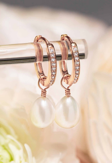 Dazzling Pearl Earrings