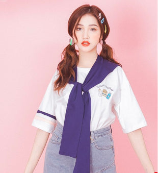White Cute Short Sleeve T-Shirt with Scarf - Bearie Celebrate