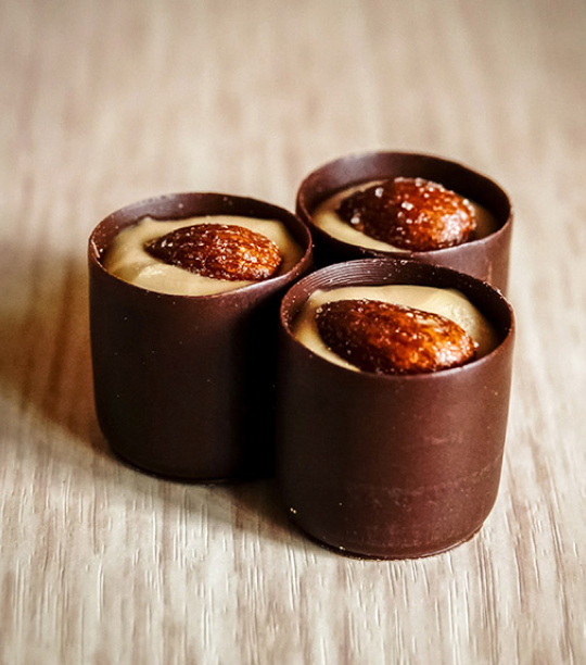 Cashew Chocolate Gift Box