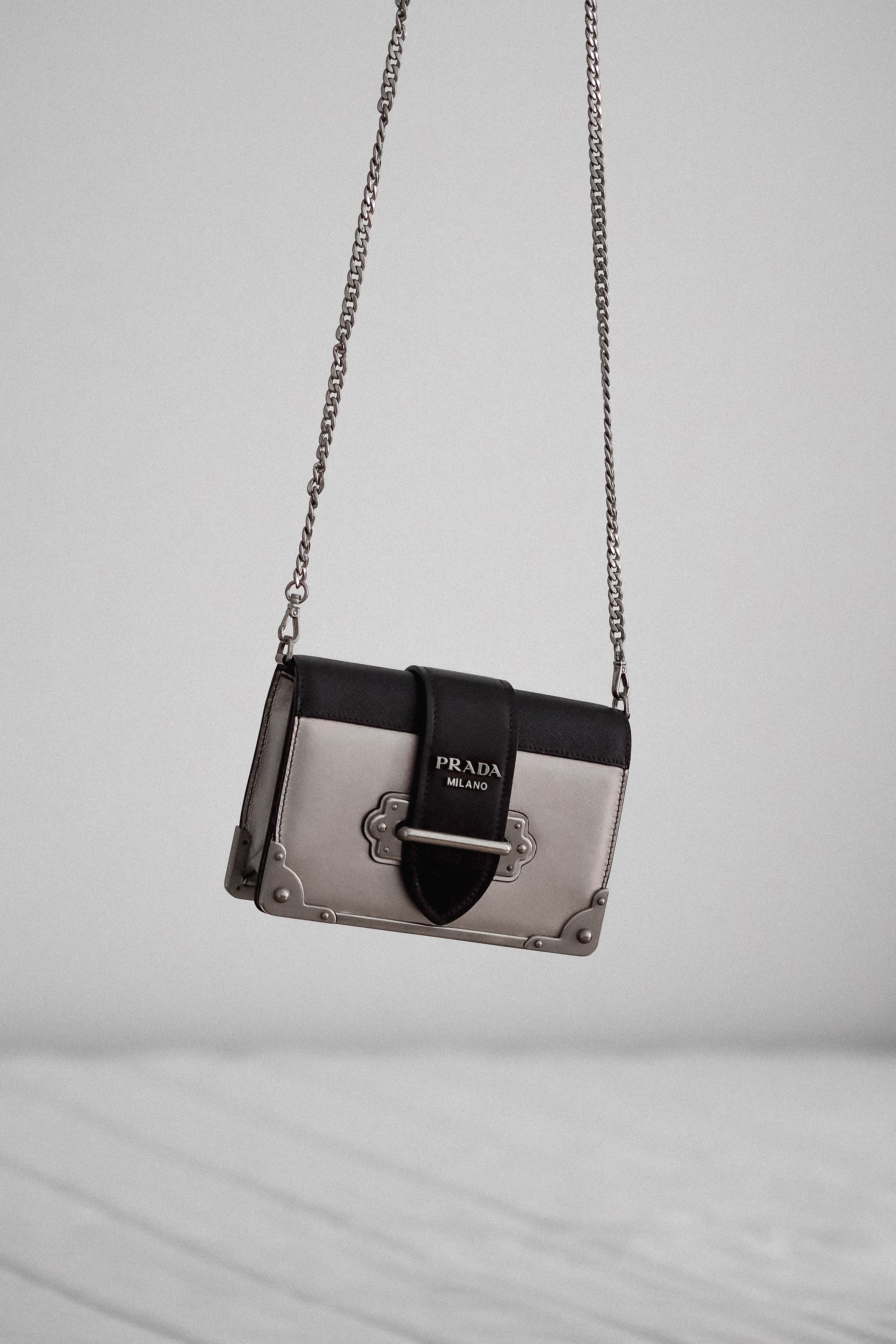 Alva Clutch