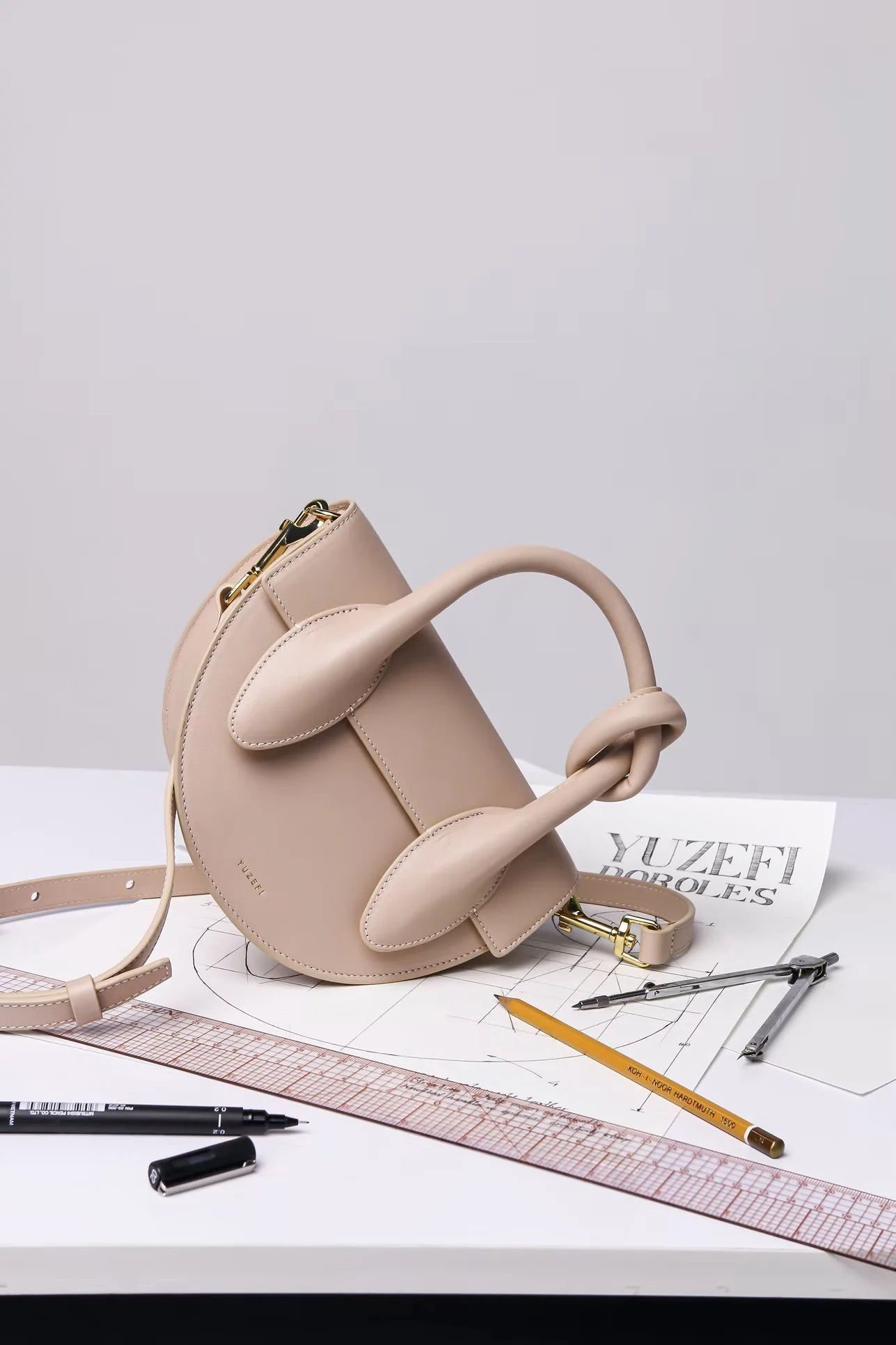 Alva Handbag